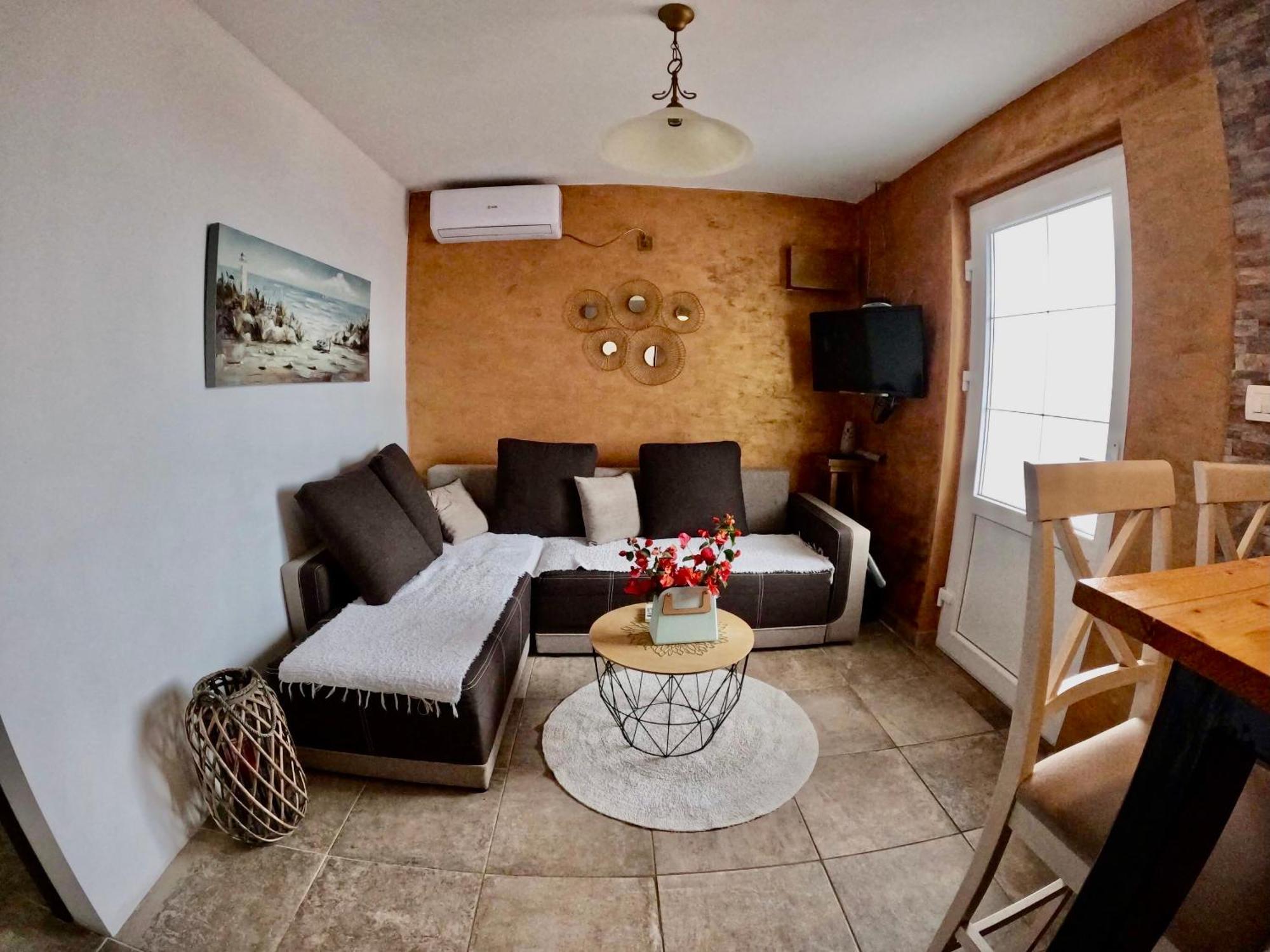 Apartments Obradovic Krasići Pokój zdjęcie
