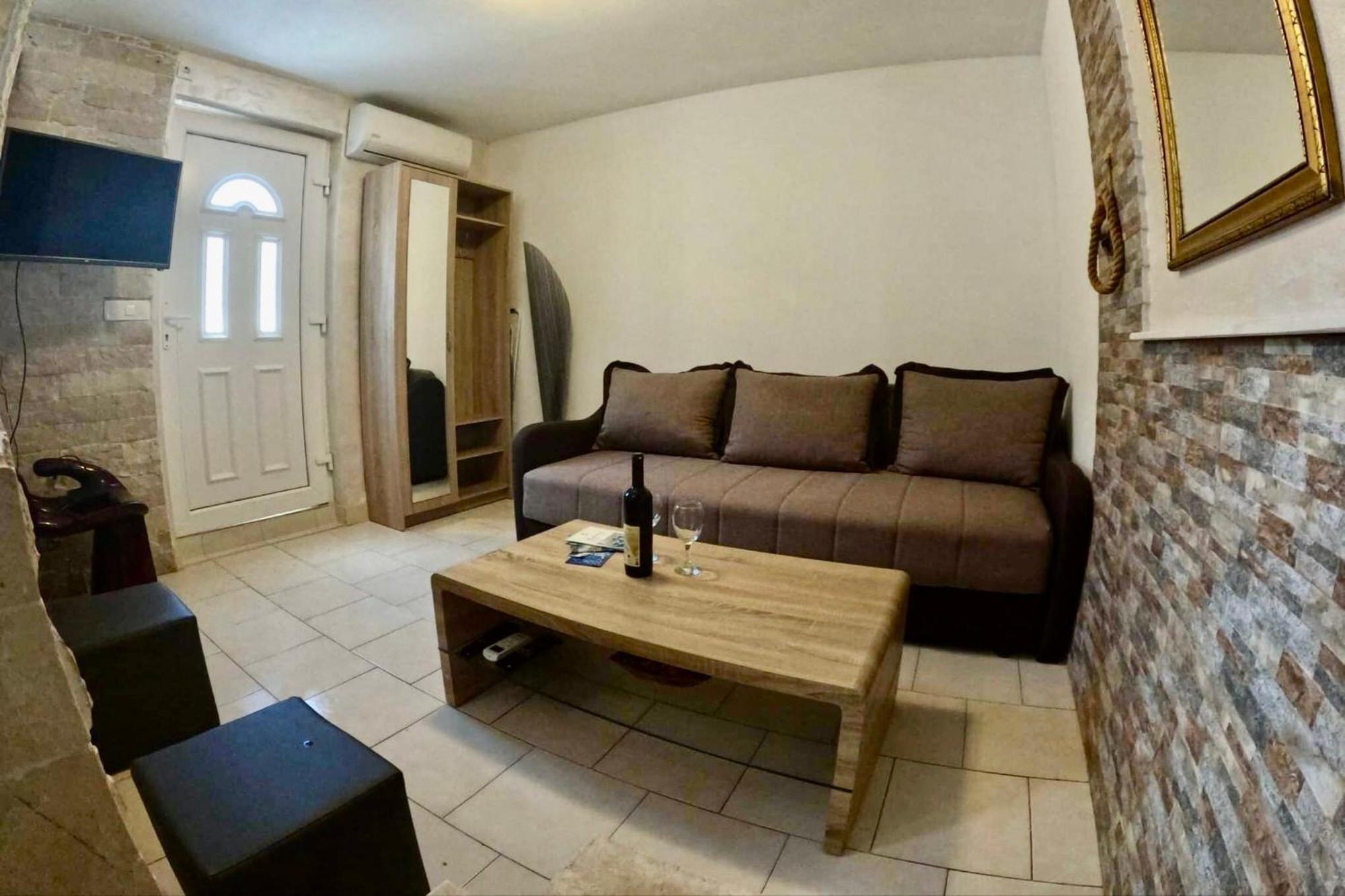 Apartments Obradovic Krasići Zewnętrze zdjęcie